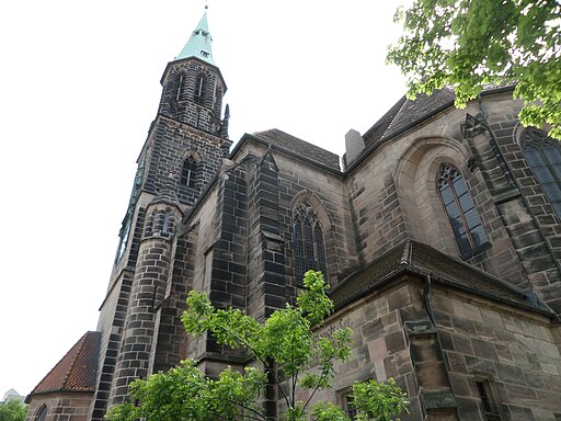 Regensburger Straße 62 Evangelisch-lutherische Pfarrkirche St. Peter D-5-64-000-1611 SAM 5412