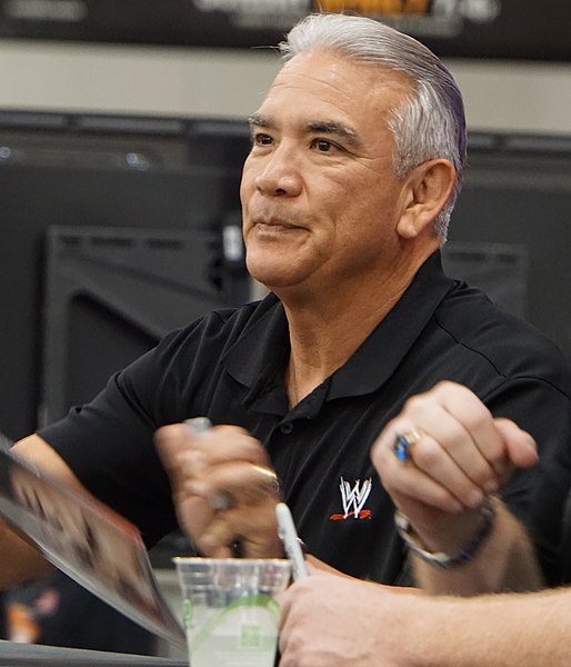 File:Ricky Steamboat March 2015.jpg