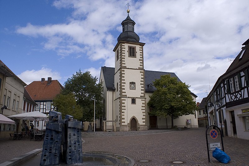 File:Rockenhausen ev Kirche.jpg