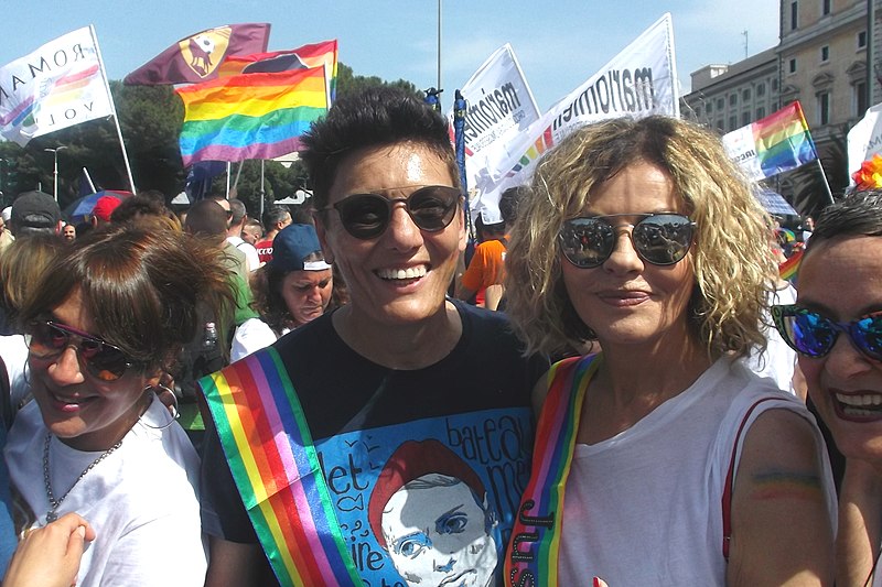 File:Roma Pride 2019 Battaglia e Grimaldi.jpg