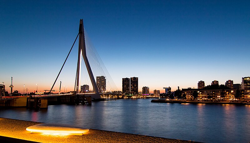 File:Rotterdam-2 (29095060402).jpg