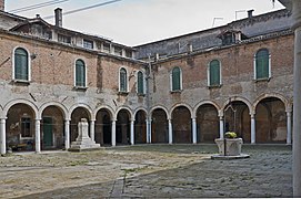 San Pietro di Castello (Cloitre).jpg