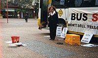 Lee campaigning in central Auckland Sandra Lee in QE2 Square before elections.jpg