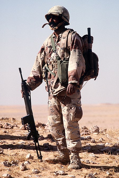 Tập_tin:Saudi_Soldier_with_G3.JPEG