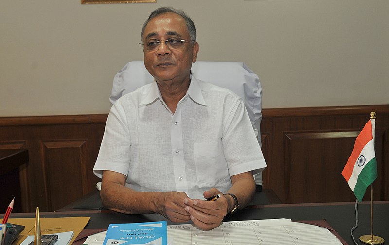 File:Shri V. Kishore Chandra Deo, Minister for Panchayati Raj assuming the charge of office in the Ministry of Panchayati Raj, in New Delhi on July 19, 2011.jpg