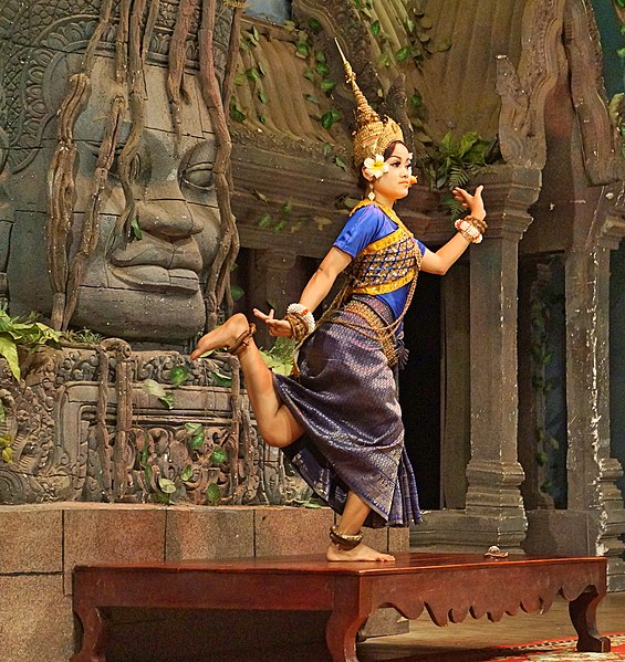 File:Siem-Reap Dance of Cambodia in 2014 (6).jpg