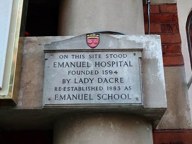 File:Site of Emanuel Hospital 51 Buckingham Gate London.jpg