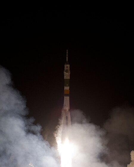 Fail:Soyuz_TMA-03M_rocket_launches_2_cropped.jpg