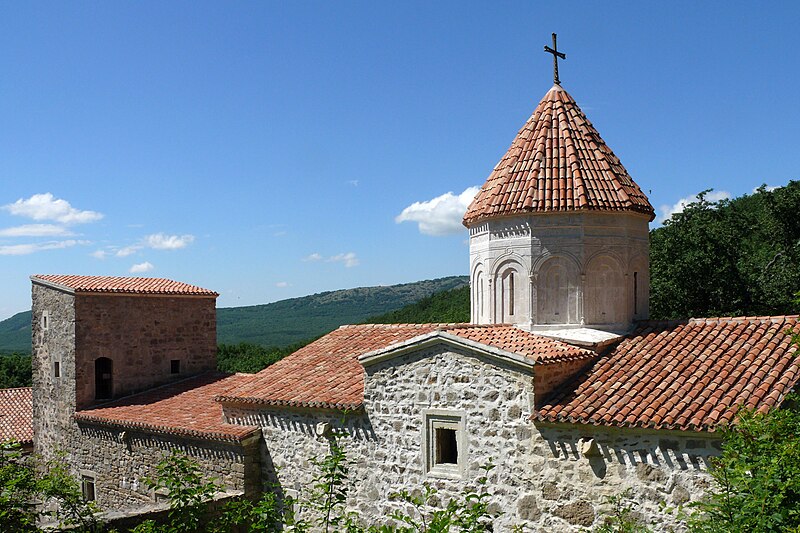 File:Stary Krym Monastyr Surb Chacz.jpg