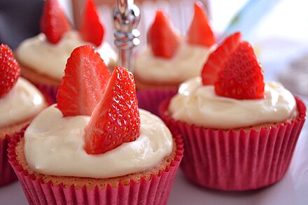 Strawberry Cupcakes (specialized baked goods)