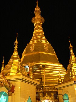 Sule pagoda, Yangon 2.jpg
