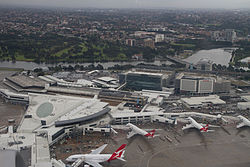 Sydney airport - International terminal.jpg