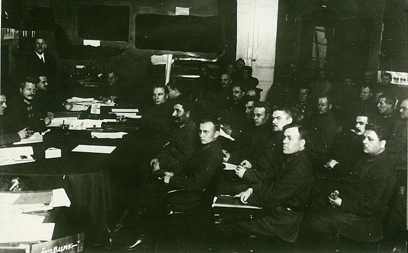 File:The meeting of commanders at RMC. 1924.jpg