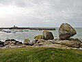 Le port de Trévignon vu des rochers dominant la plage de Feunteunodou