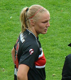 Stefanie van der Gragt Dutch football player