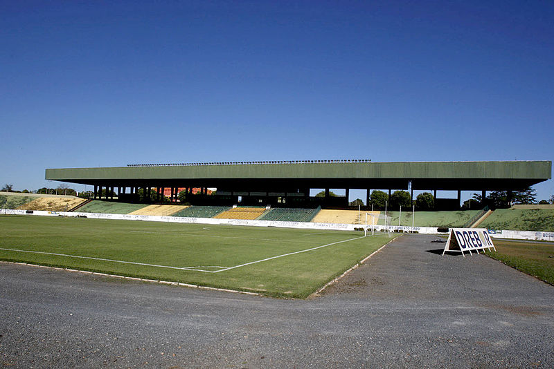 File:Verdao -Cuiaba - August 2009.jpg