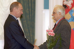 Vlagyimir Putyin és Marlen Hucijev