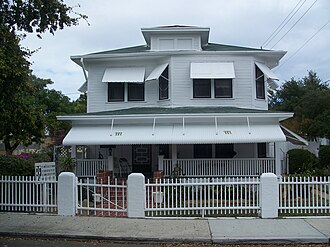 Mickens House West PB FL Northwest HD Mickens House02.jpg