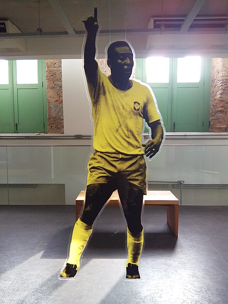 File:"Museum of Pele" (Santos, Brazil) (36493860542).jpg