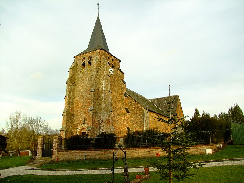 File:Église de Saint-Pierre-lès-Franqueville.jpg