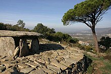 Dolmen in Roses