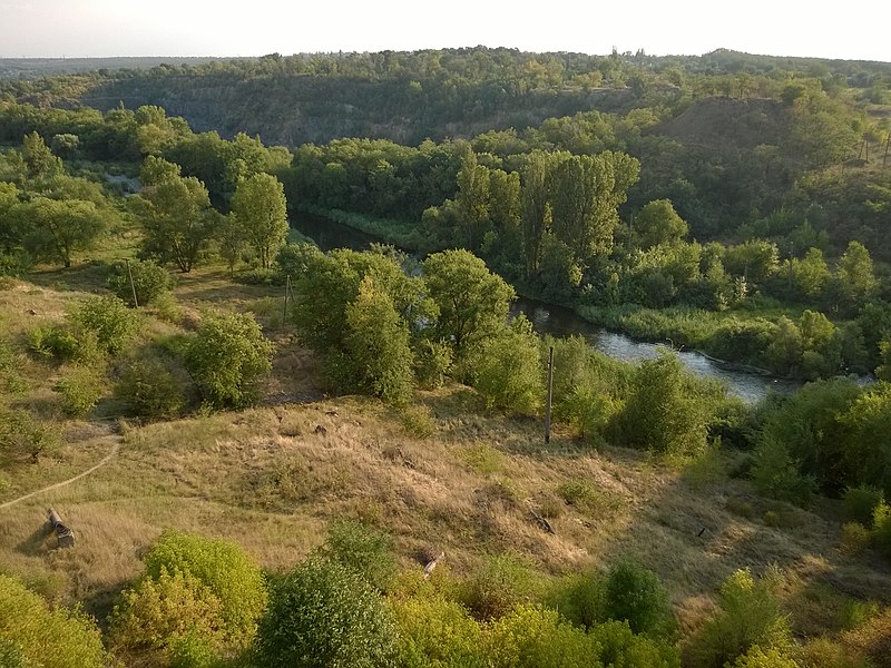 File:Ингулец - panoramio.jpg