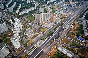 Kryss mellom Varshavskoye Highway og Akademika Yangelya Street (2015).jpg