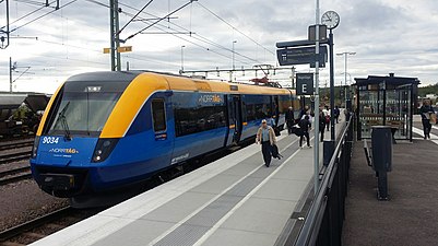 Ankommet tåg från Luleå till stationen.