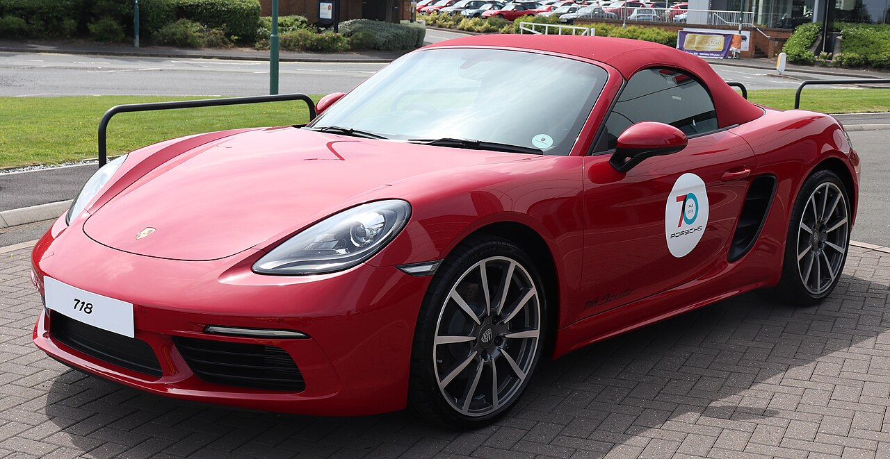 Image of 2018 Porsche Cayman 718 Boxster 2.0 Front