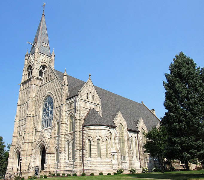 File:2018 Sacred Heart Cathedral - Davenport, Iowa 04.jpg