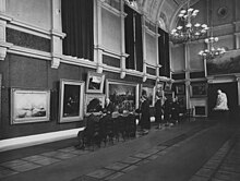 Viewing of The Babylonian Marriage Market within the Royal Holloway College in 1925 Ahis 872 f11.jpg