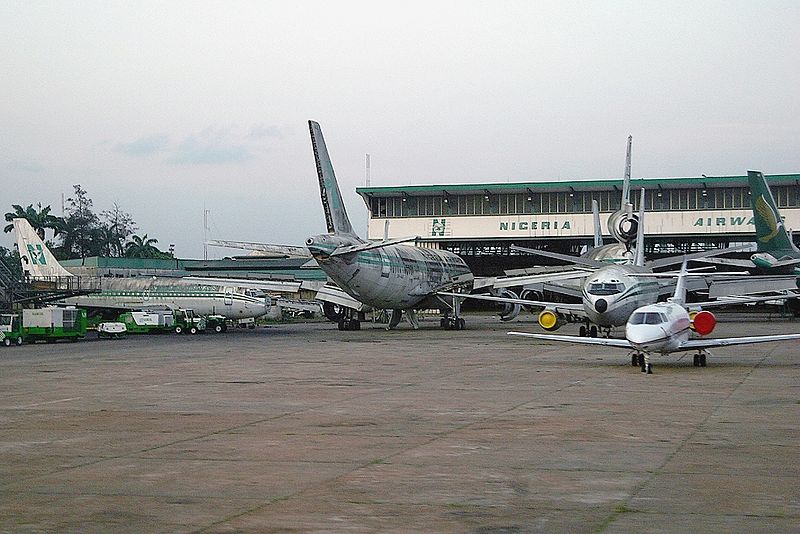 File:Airbus A310-222, Nigeria Airways AN0853397.jpg