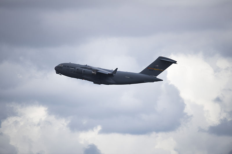 File:Aircrew train at Altus Air Force Base 140527-F-MS171-064.jpg