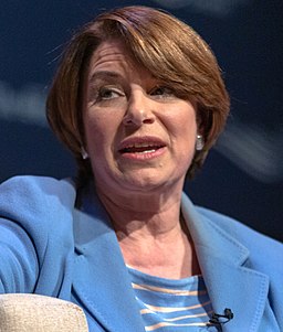 Amy Klobuchar (46594830375)