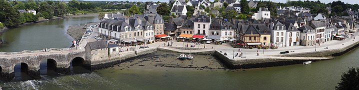 Panoramique du pont et du port de Saint-Goustan.