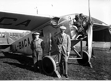 Junkers K16 in Krakow, 1928 Awionetka Junkers K16 NAC 1-S-1105-1.jpg