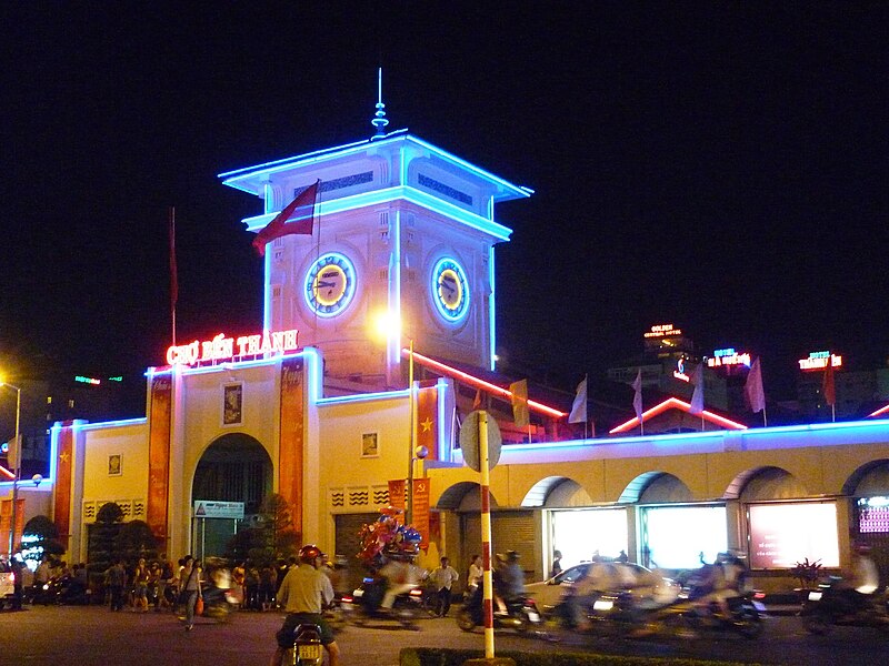 File:Ben Thanh market at night.JPG