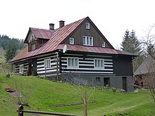 Fichier:Beskydy,_Přelač,_chata_(3).JPG