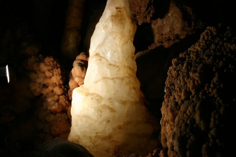 File:Binghöhle-210.jpg