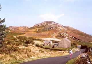 <span class="mw-page-title-main">Mynydd Bodafon</span> Hill (177.6m) on Anglesey, Wales