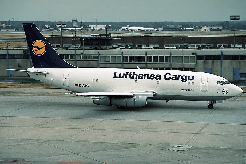 File:Boeing 737-230(QC), Lufthansa Cargo JP83981.jpg