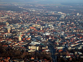 Braunschweig Luftaufnahme Innenstadt (2011).JPG