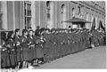 Bundesarchiv Bild 183-20634-0005, Berlin, Ankunft von koreanischen Gaststudenten.jpg
