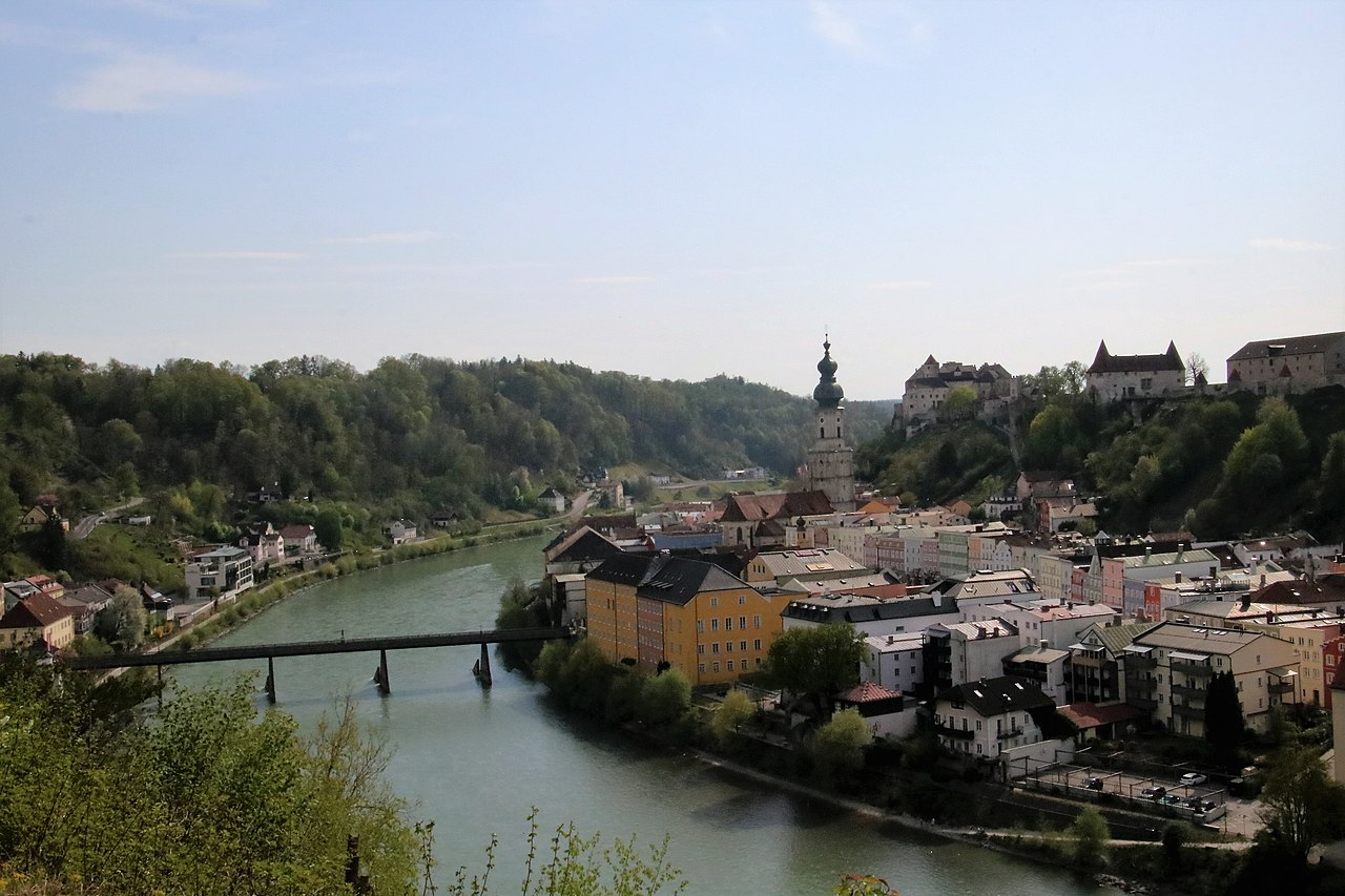 Burghausen 2020-04-17.jpg