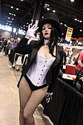 C2E2 2013 - Zatanna (8691049002).jpg