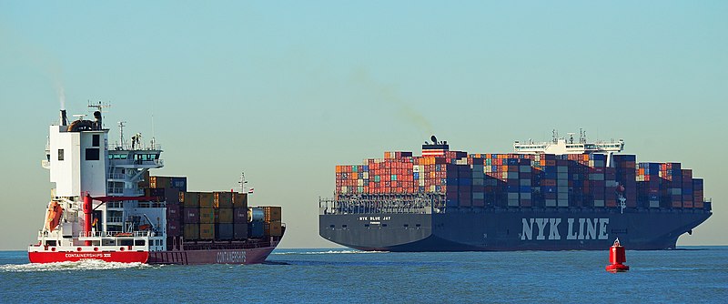 File:CONTAINERSHIPS VIII & NYK BLUE JAY (31579896034).jpg