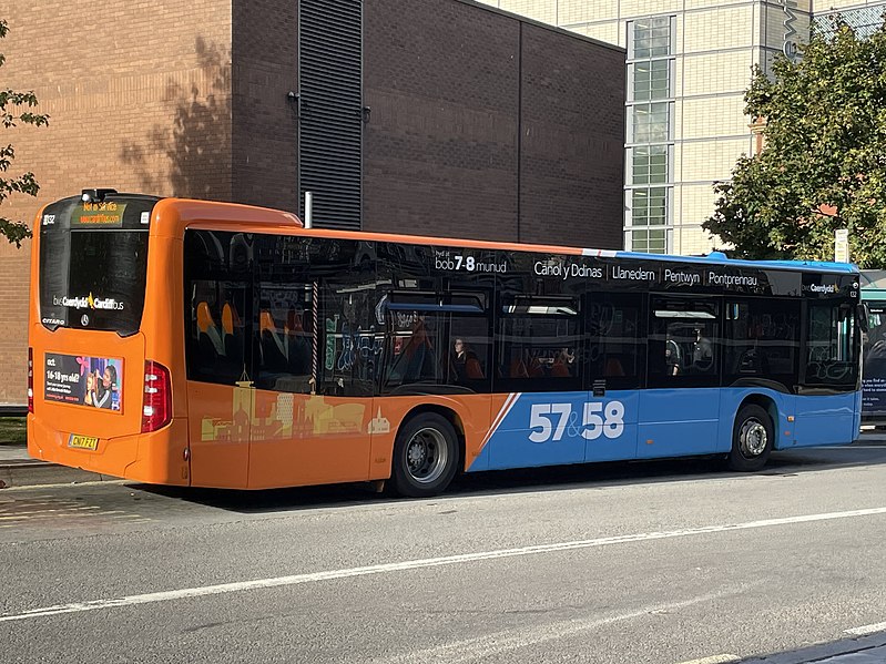 File:Cardiff Bus 57 & 58 (cropped).jpg