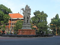 Catur Muka Statue.jpg