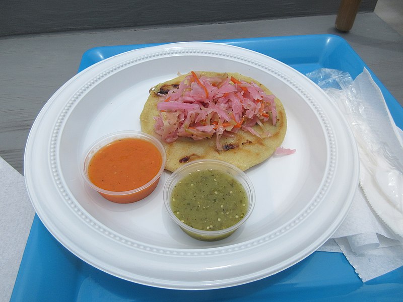 File:Central City New Orleans June 2017 Pupusa LaRocca.jpg