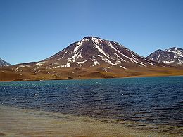 Гора Серро-Місканті і озеро Лагуна-Місканті, Чилі